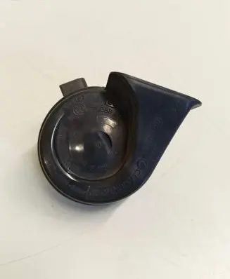 BMW 5 F10 F11 Horn signal 703881157