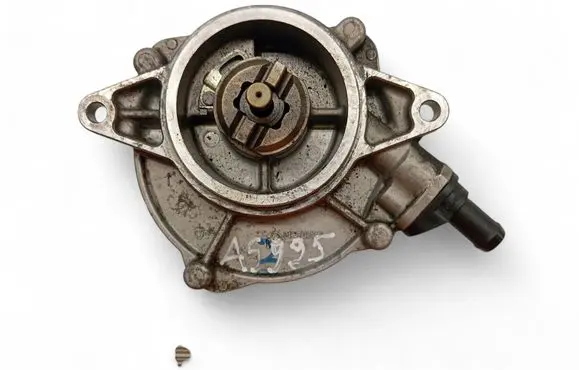 Audi A6 S6 C6 4F Vacuum pump 057145100L