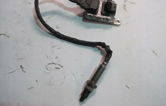 BMW 2 Active Tourer U06 Lambda probe sensor A0009058011