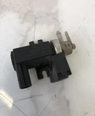 Audi A4 S4 B7 8E 8H Turbo solenoid valve 8E0906627C 05T343 72290313