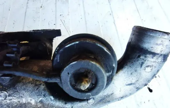Nissan Almera EGR valve 