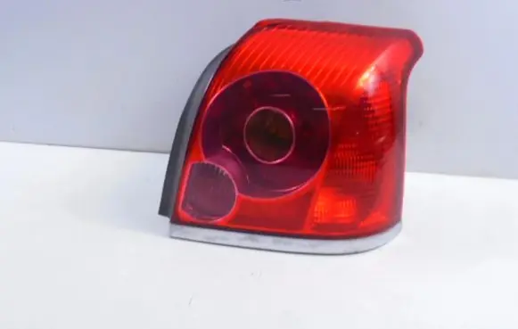 Toyota Avensis Verso Rear/tail lights 8155005140