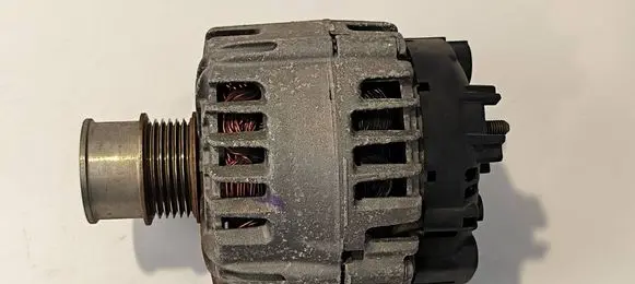 Seat Arona Generator/alternator 05E903026Q