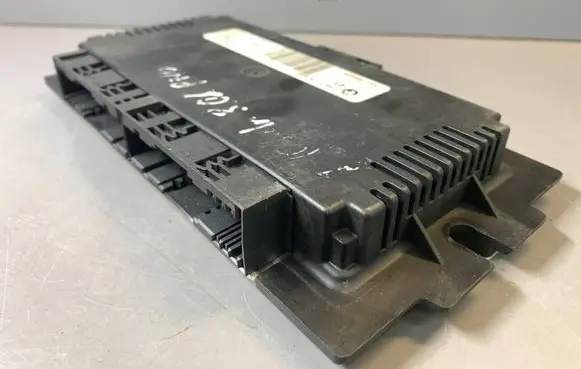 BMW X5 E70 Light module LCM 9153802 608377