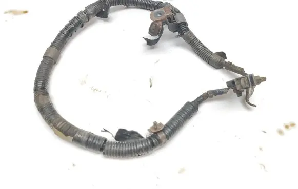 Toyota Land Cruiser (J200) Negative earth cable (battery)