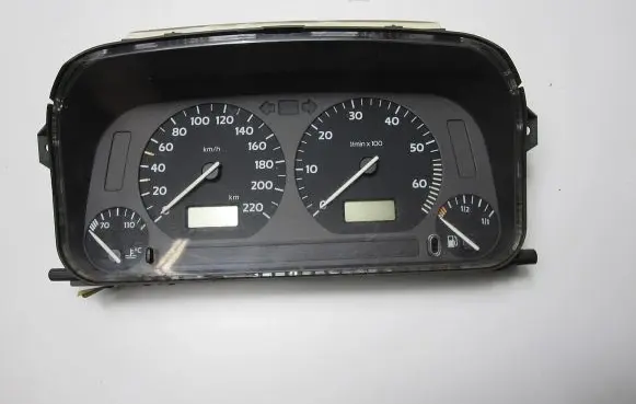 Volkswagen Golf III Speedometer (instrument cluster) 1H0919864J