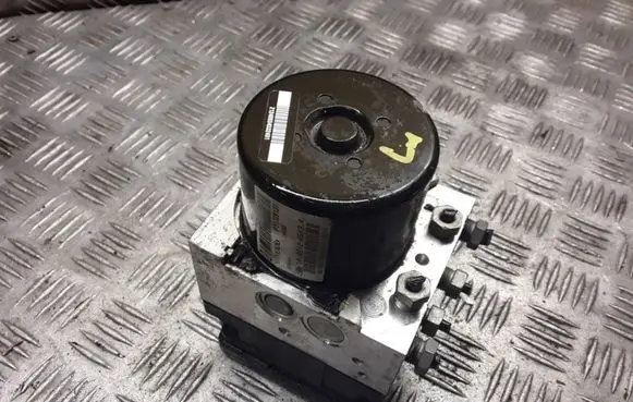 Volvo V60 ABS Pump 10021205434 P31329137 28526258042