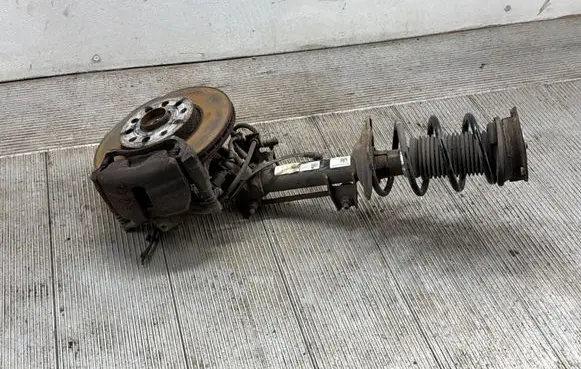 Volkswagen Golf Sportsvan Front wheel hub spindle knuckle 5Q0412014MH