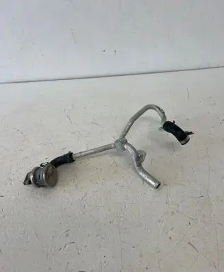 Engine coolant pipe/hose