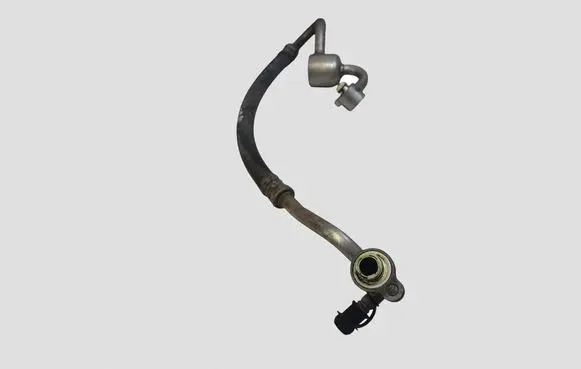 Volvo V40 Air conditioning (A/C) pipe/hose