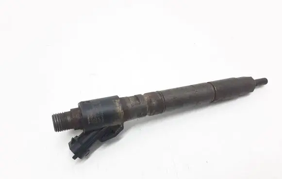 Volvo XC60 Fuel injector 31272690