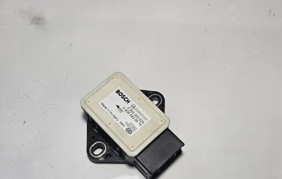 Mercedes-Benz Sprinter W906 ESP acceleration yaw rate sensor A9065420518 0265005628