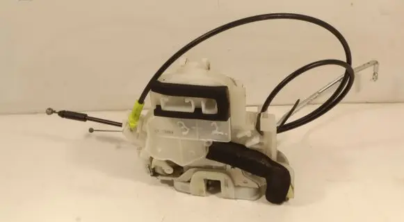 Subaru Forester SH Front door lock