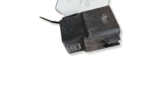 BMW 3 F30 F35 F31 Coolant fan relay 9207913