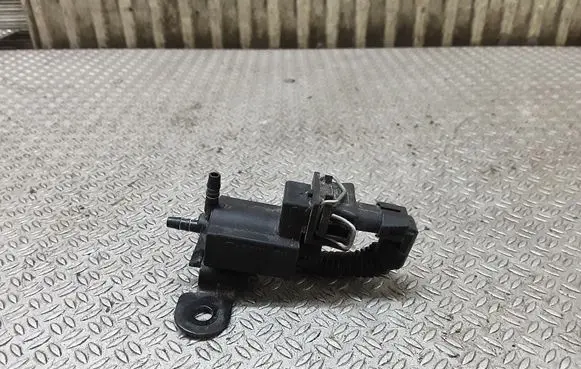 Opel Zafira A Turbo solenoid valve 72213800