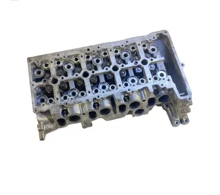 BMW 3 E90 E91 Engine head 7797678