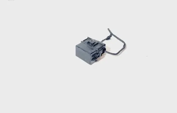 Volvo V70 Fuse module E0820
