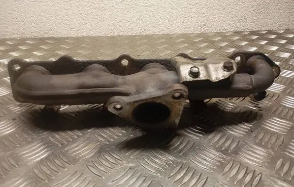 Mitsubishi Outlander Exhaust manifold