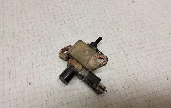 Ford Mondeo Mk III Turbo solenoid valve 1S7G9J559