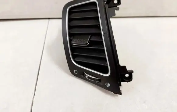 KIA Sorento Dashboard side air vent grill/cover trim 2P974-10105