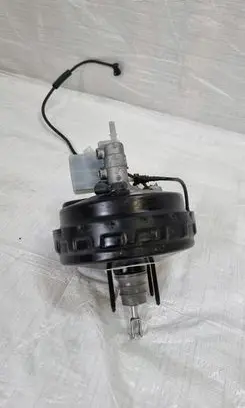 Ford C-MAX II Brake booster DV612B105EB