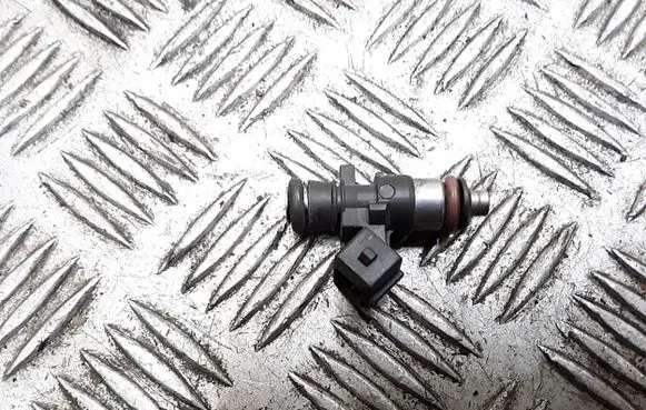 Fiat Panda III Fuel injector 0280158230