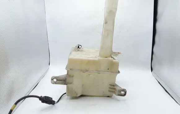 Hyundai Sonata Windshield washer fluid reservoir/tank 986103K000 986103K200