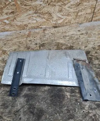 Mercedes-Benz E W211 Rear bumper corner part panel trim