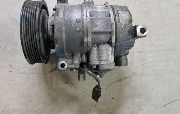 Audi A6 S6 C7 4G Air conditioning (A/C) compressor (pump) 4G0260805A