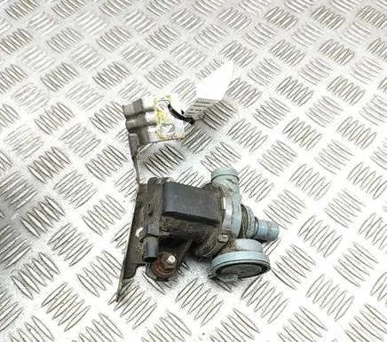 BMW 3 G20 G21 Turbo solenoid valve 7441833 7459491