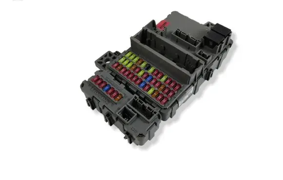 Honda Civic X Fuse module TEAE410
