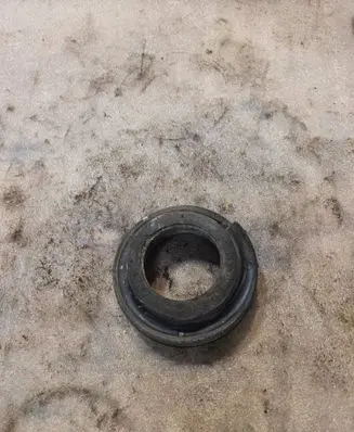 Audi A8 S8 D2 4D Rear coil spring rubber mount 