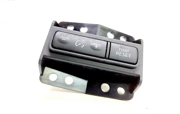 Nissan X-Trail T32 Cruise control switch 