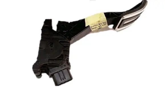 Audi A3 S3 8V Acceleration sensor 17780600AA