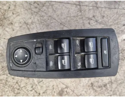 BMW X3 E83 Electric window control switch 3411746