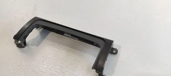 Steering wheel column trim