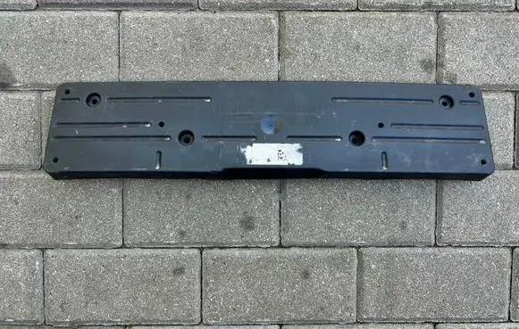 BMW X5 G05 Number plate surrounds holder frame 51117421870 7421870