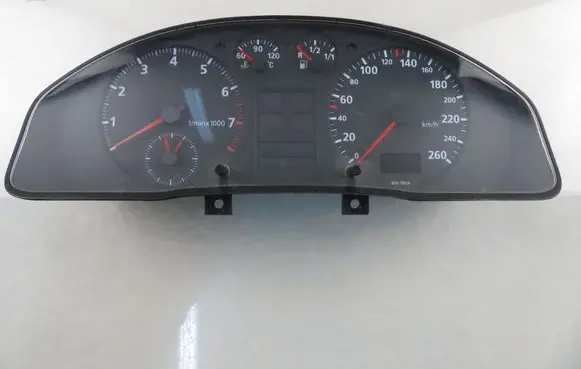 Speedometer (instrument cluster)