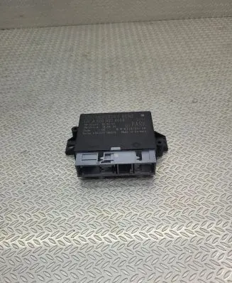 Mercedes-Benz E W212 Parking PDC control unit/module A0009008004