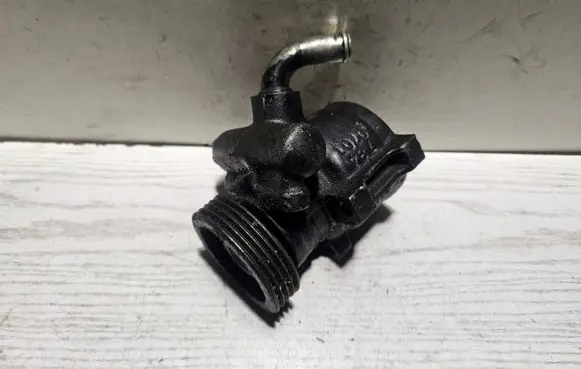 Peugeot 605 Power steering pump 7849701