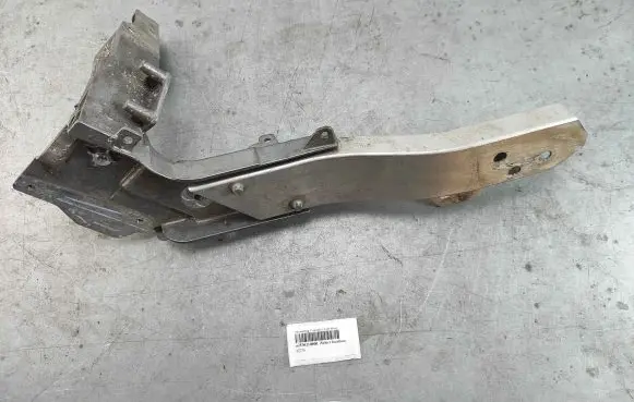 Mercedes-Benz GLC C253 Headlight/headlamp mounting bracket a2536210600
