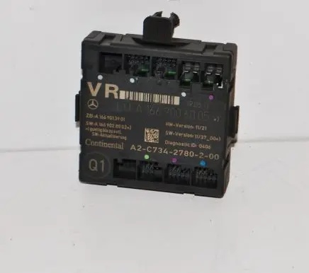 Mercedes-Benz CLA C117 X117 W117 Door control unit/module A1669006005