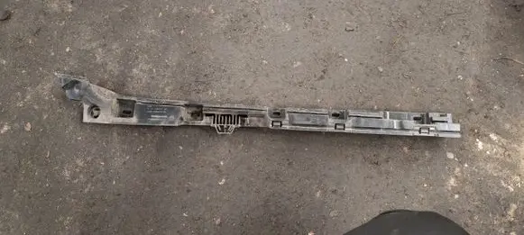 BMW 5 F10 F11 Sill supporting ledge 51777204022