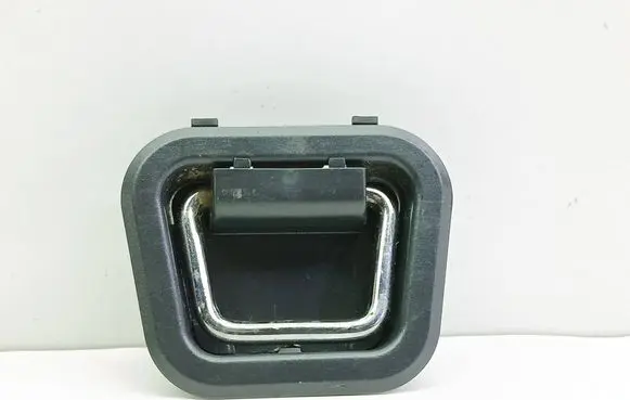 Volvo XC60 Tie down hook / loop 