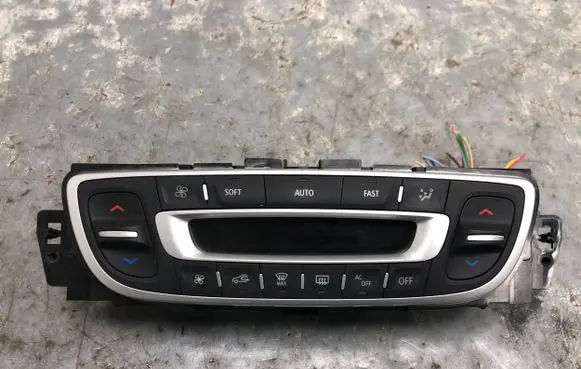 Renault Scenic III - Grand scenic III Climate control unit 275109409R