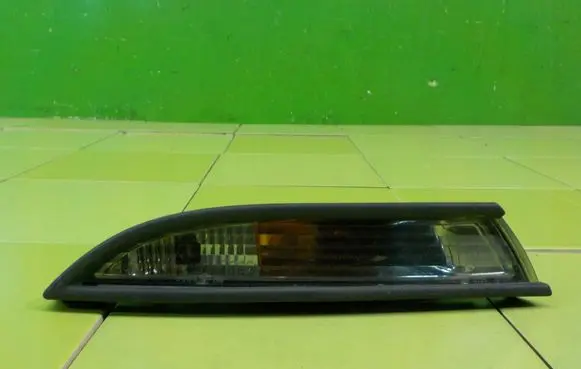 Volkswagen Scirocco Front indicator light PRZOD 18AB6