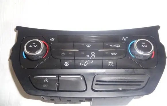Ford Kuga II Climate control unit