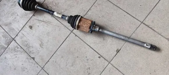 BMW X3 F25 Front driveshaft 7598028 31607598028 8675014