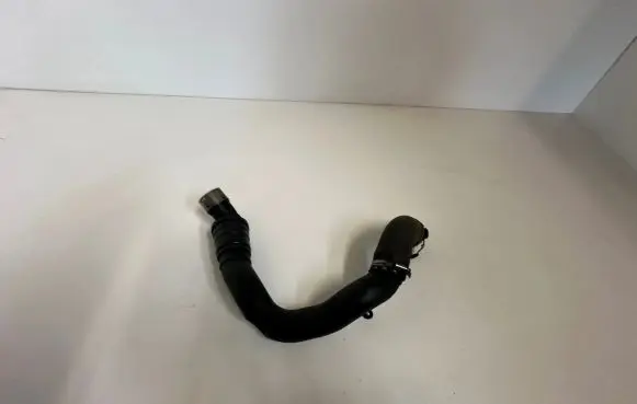 Jaguar XE Intercooler hose/pipe gx736n650 089190JX5