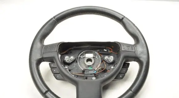 Opel Tigra B Steering wheel 